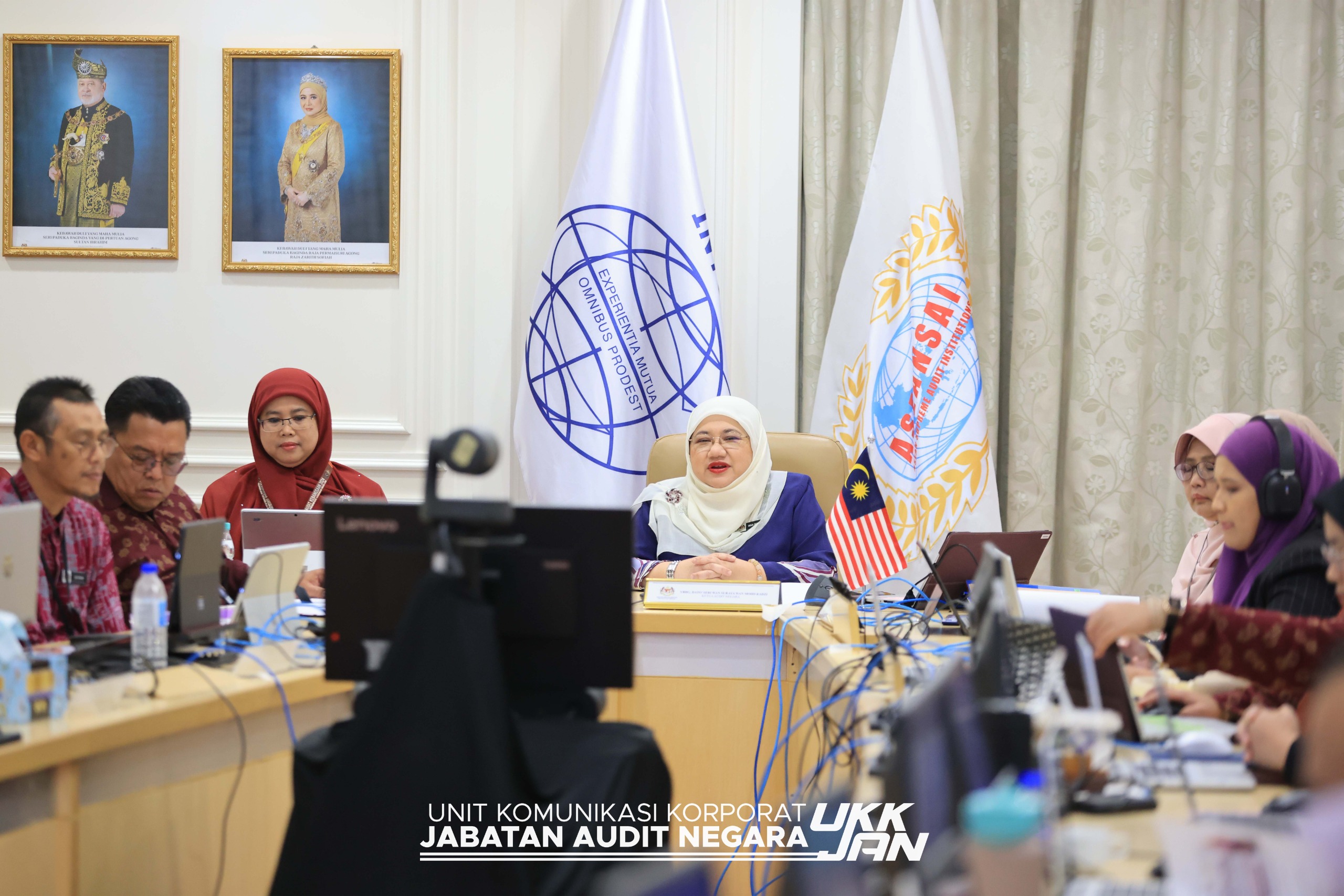 WhatsApp Image 2025 11 27 at 19.27.28