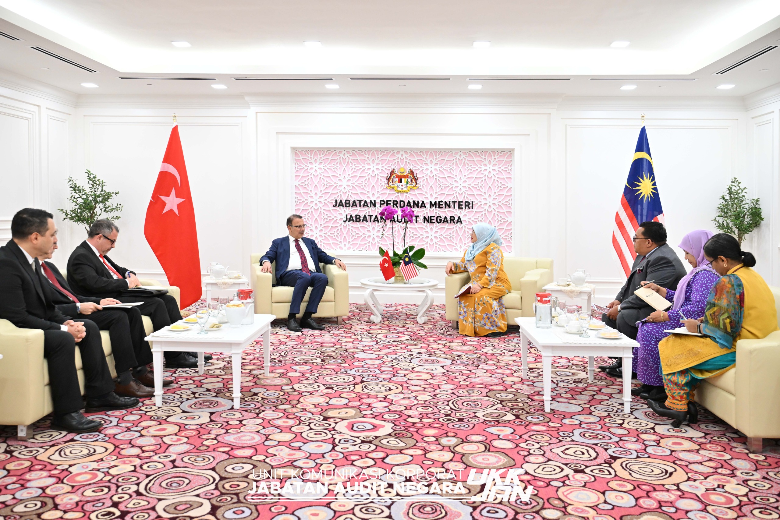 WhatsApp Image 2025 12 15 at 15.45.31