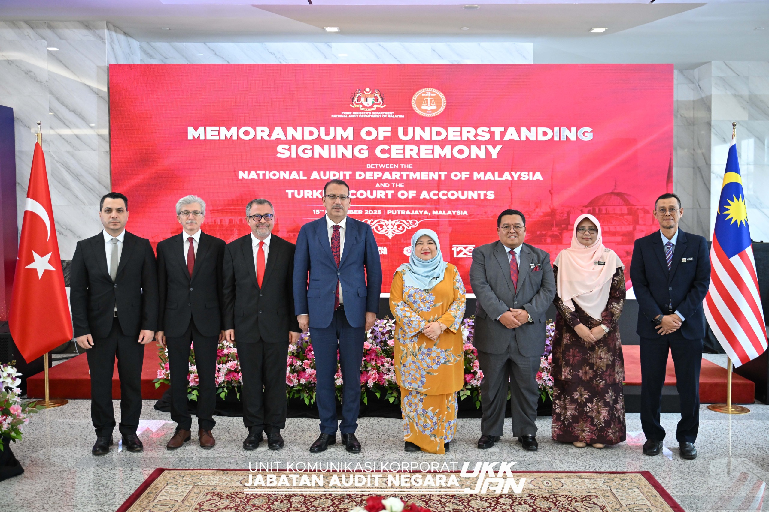 WhatsApp Image 2025 12 15 at 15.45.37