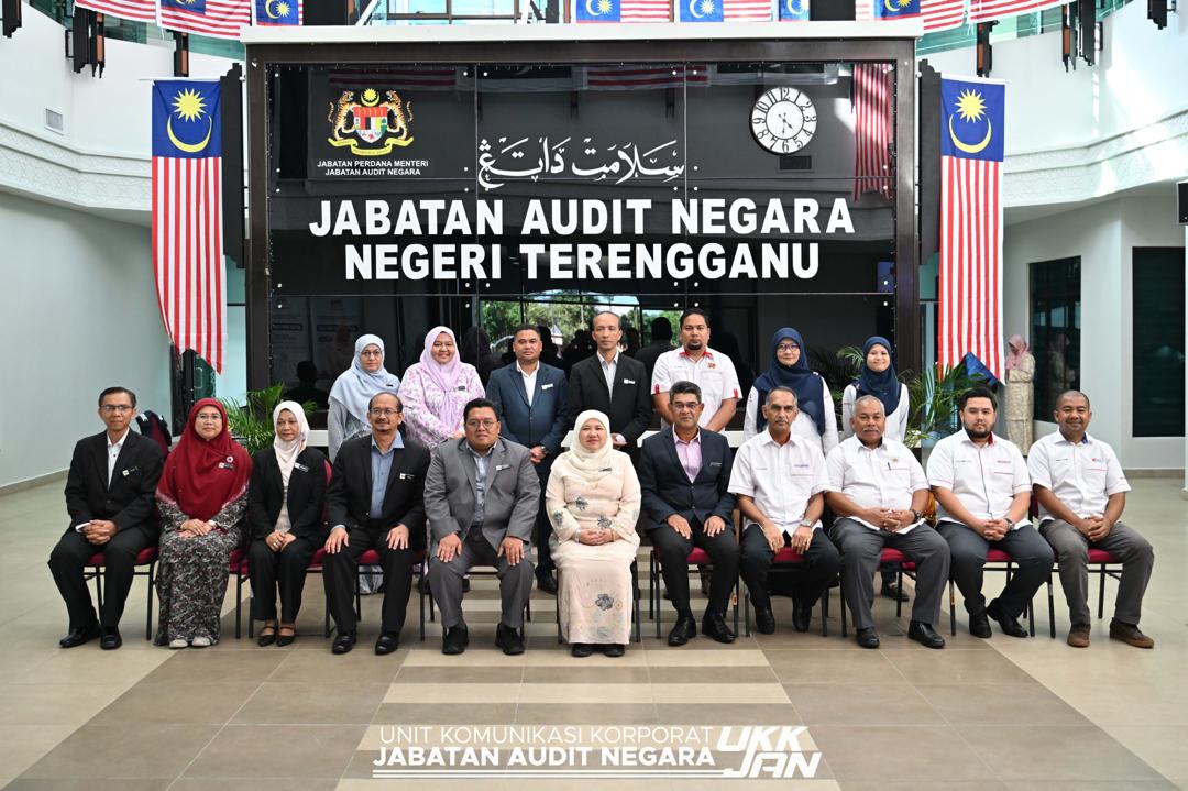 WhatsApp Image 2025 12 23 at 17.21.32