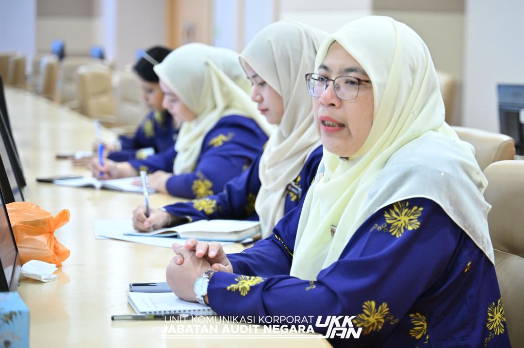 WhatsApp Image 2025 12 25 at 18.18.26