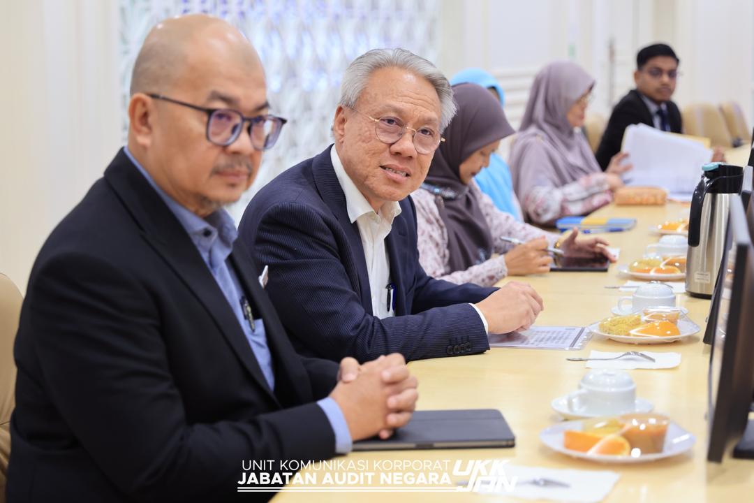 WhatsApp Image 2025 12 31 at 00.18.00