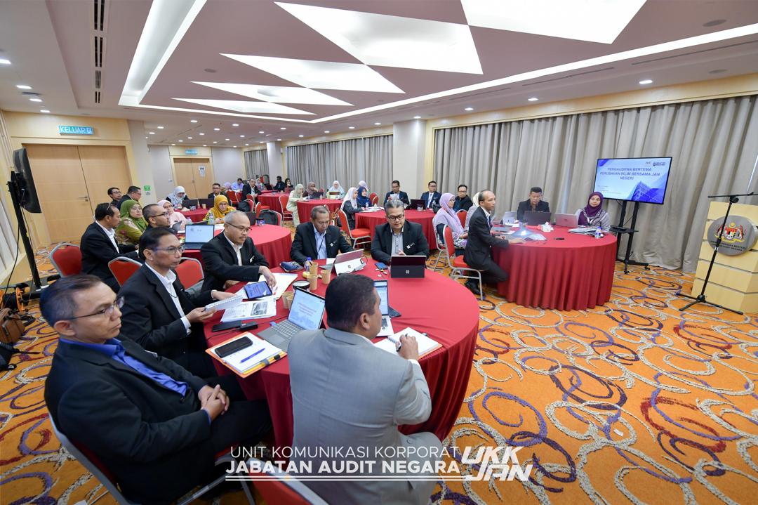 Sesi Pembentangan Struktur Laporan Ketua Audit Negara (LKAN) berkaitan Audit Bertema Perubahan Iklim
