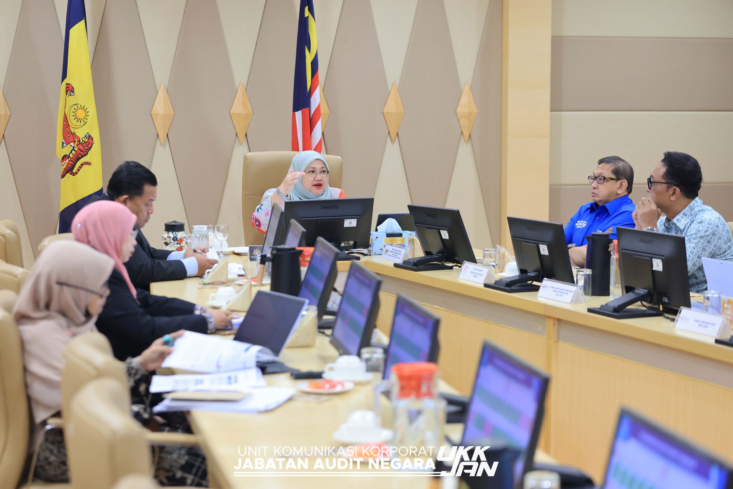 WhatsApp Image 2025 11 10 at 16.45.17