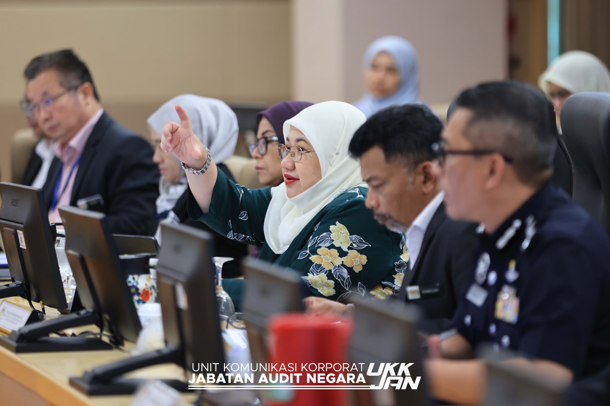 WhatsApp Image 2025 11 12 at 09.37.47