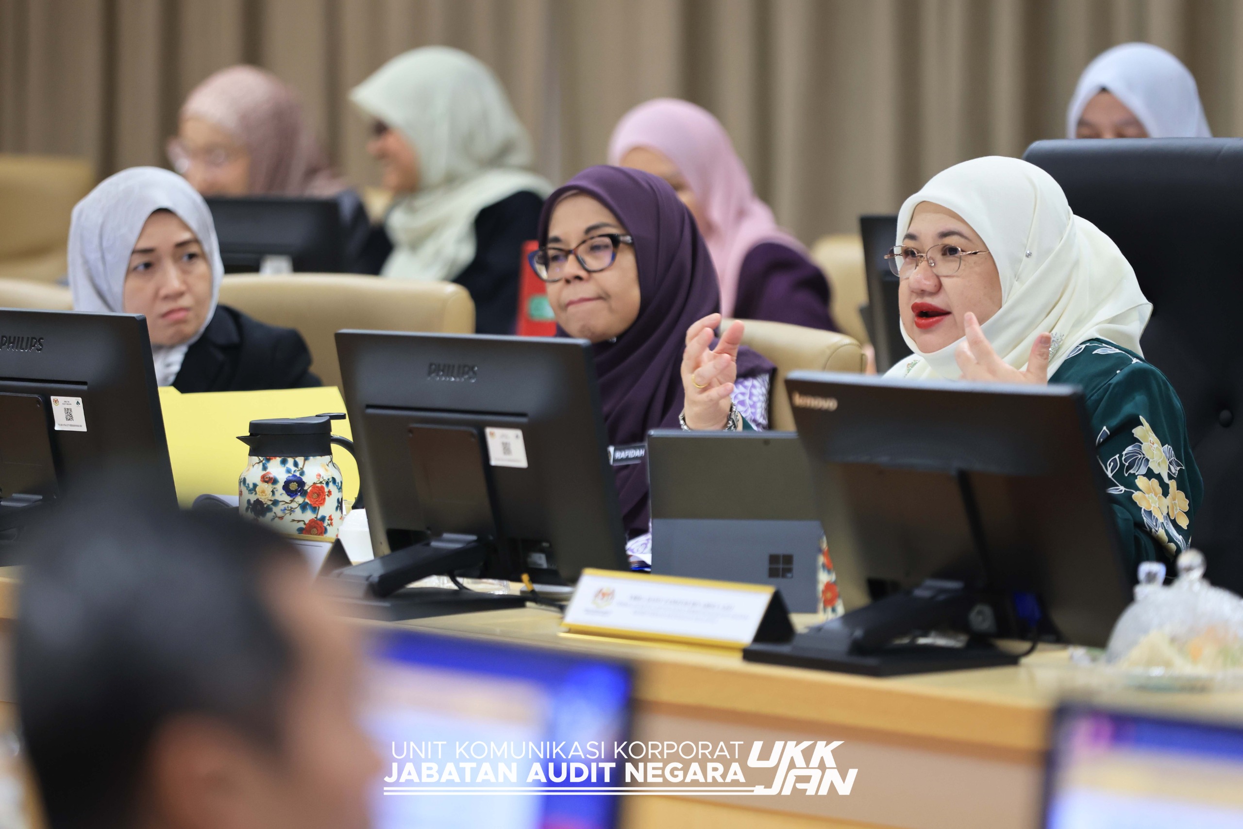 WhatsApp Image 2025 11 12 at 09.37.53