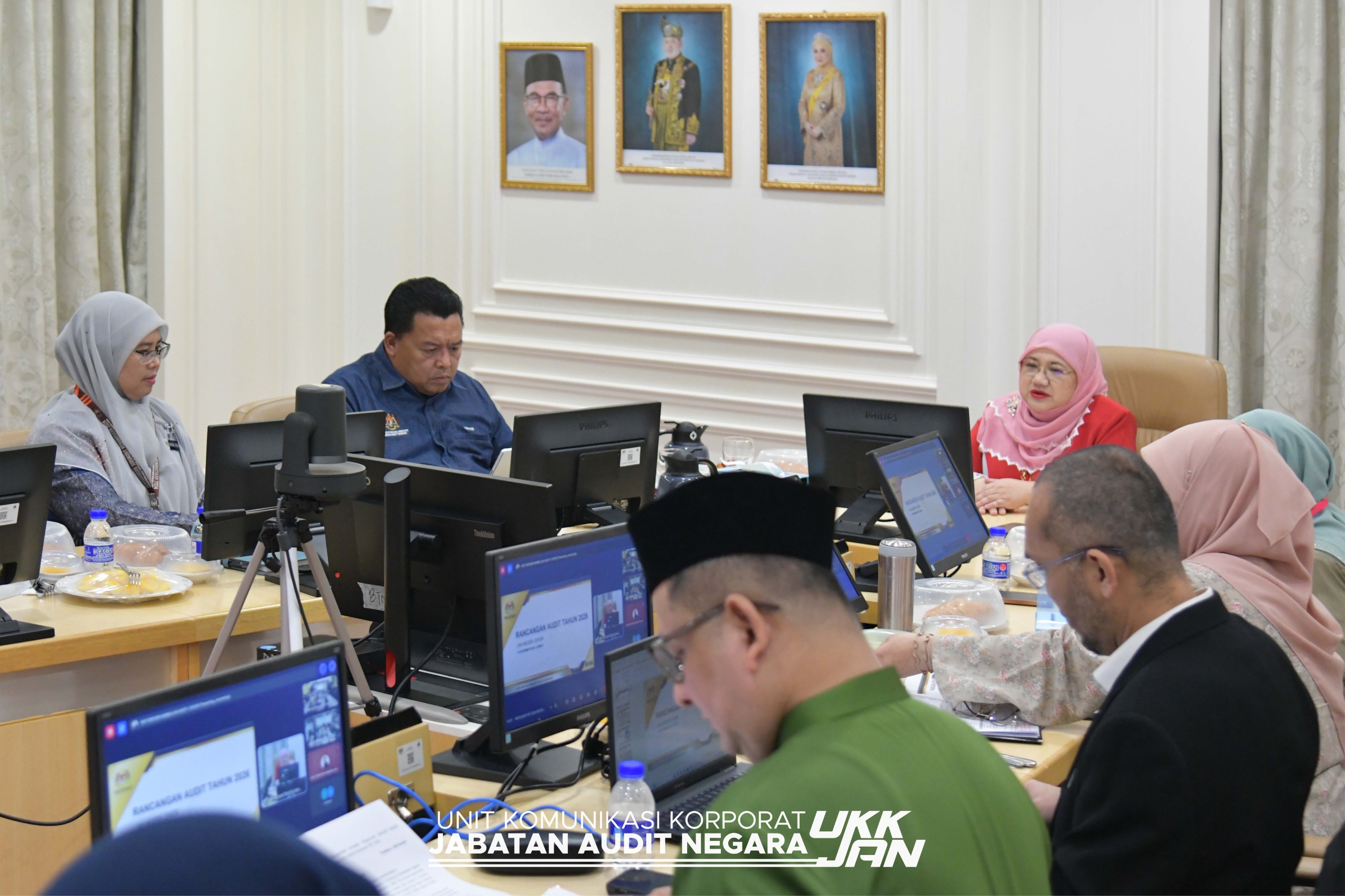 WhatsApp Image 2025 11 15 at 08.29.15