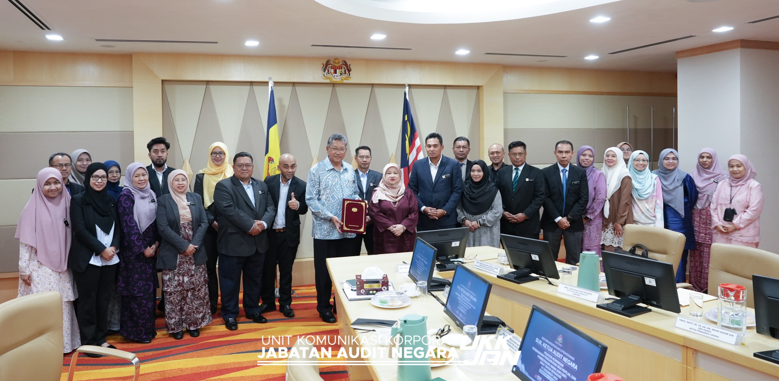 WhatsApp Image 2025 11 19 at 17.23.28