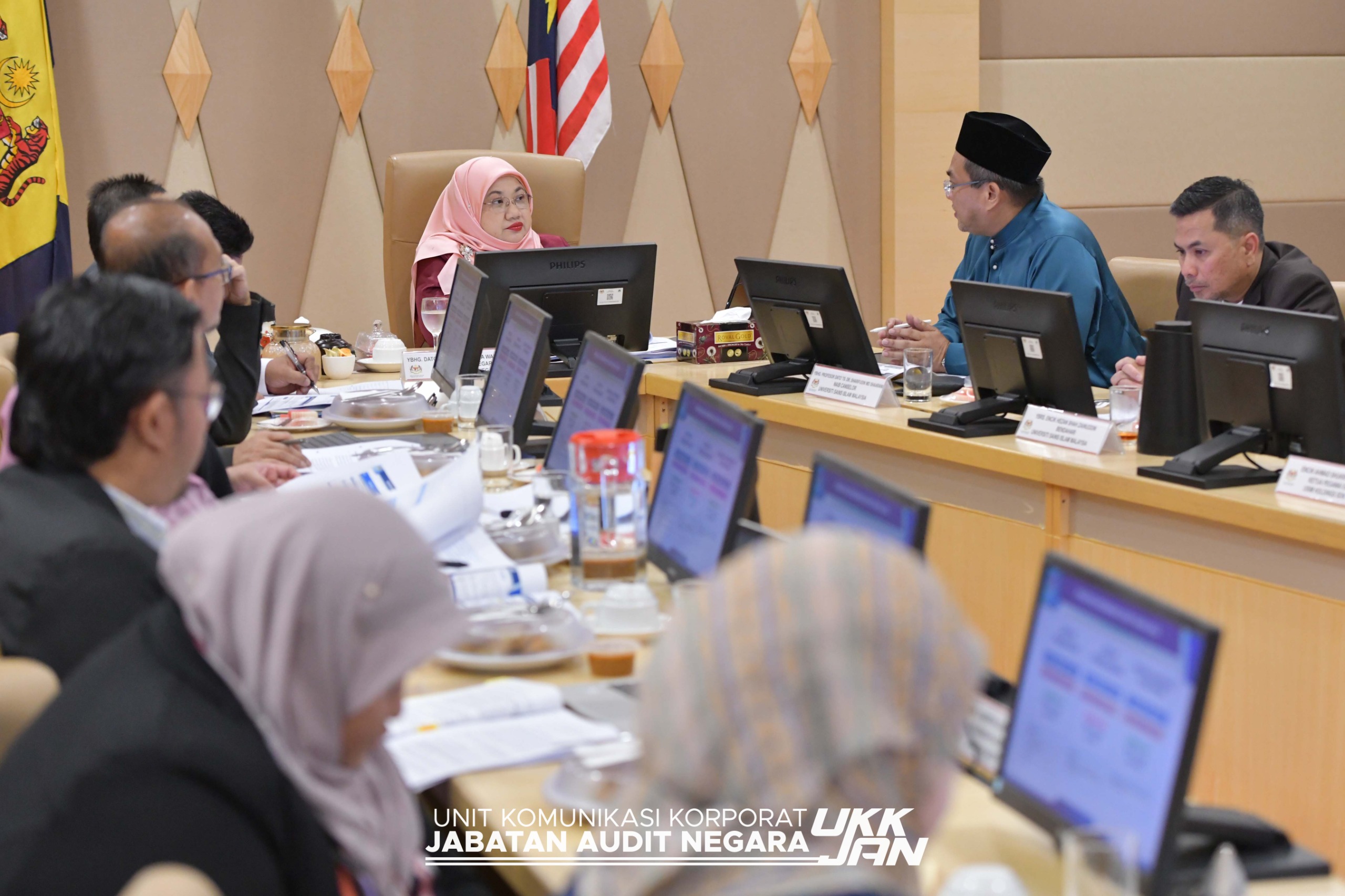 WhatsApp Image 2025 11 21 at 18.03.51