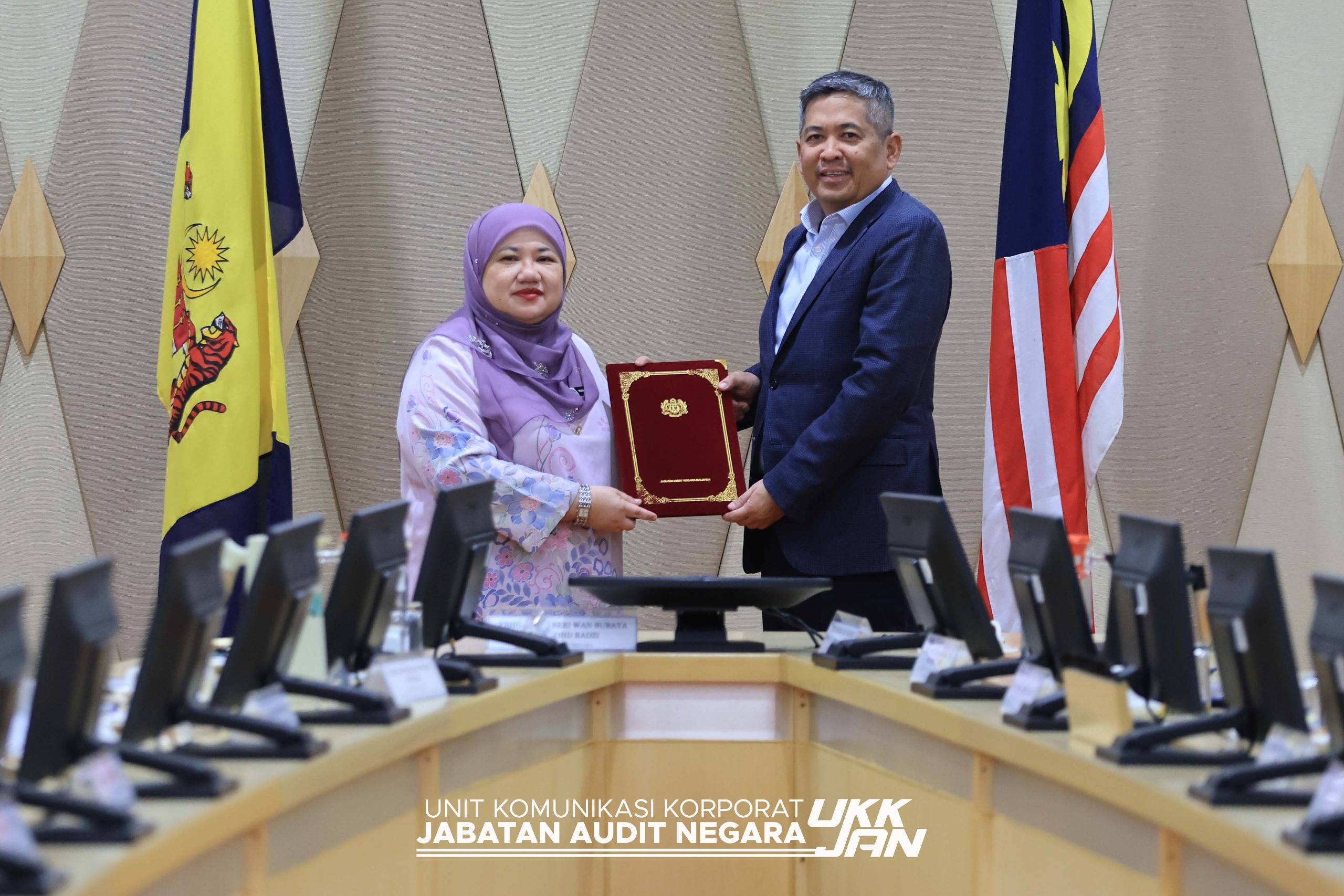 Mesyuarat Penutup Pengauditan Penyata Kewangan Lembaga Hasil Dalam Negeri Malaysia (LHDNM) Bagi Tahun Berakhir 31 Disember 2024