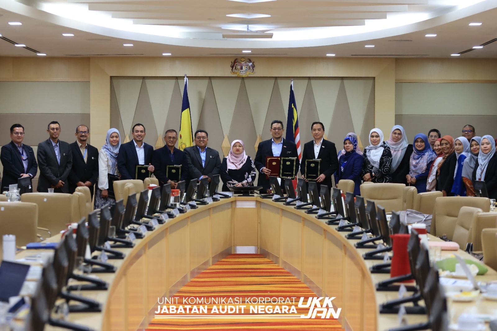 WhatsApp Image 2025 11 26 at 22.11.29