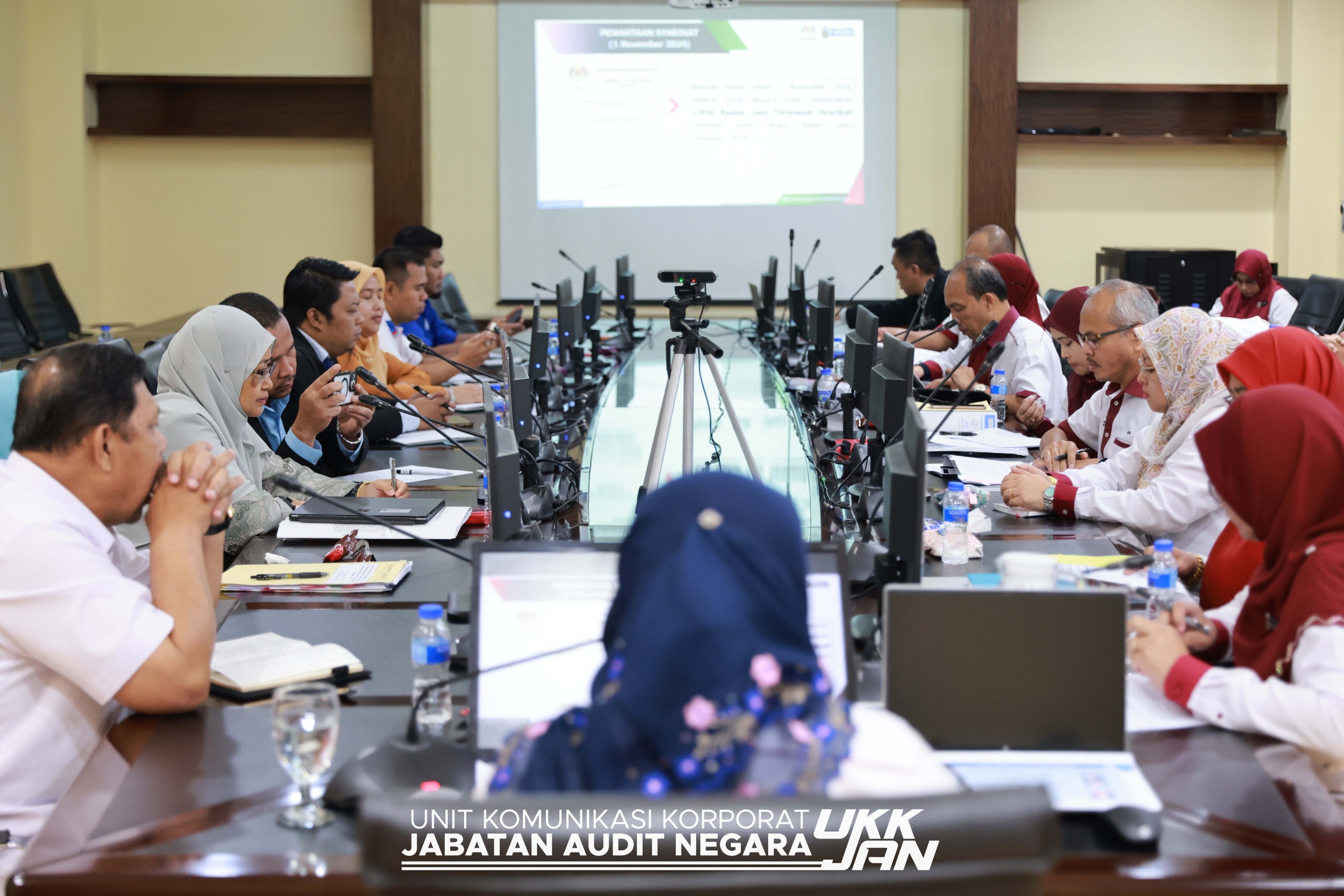 WhatsApp Image 2025 10 15 at 07.46.30