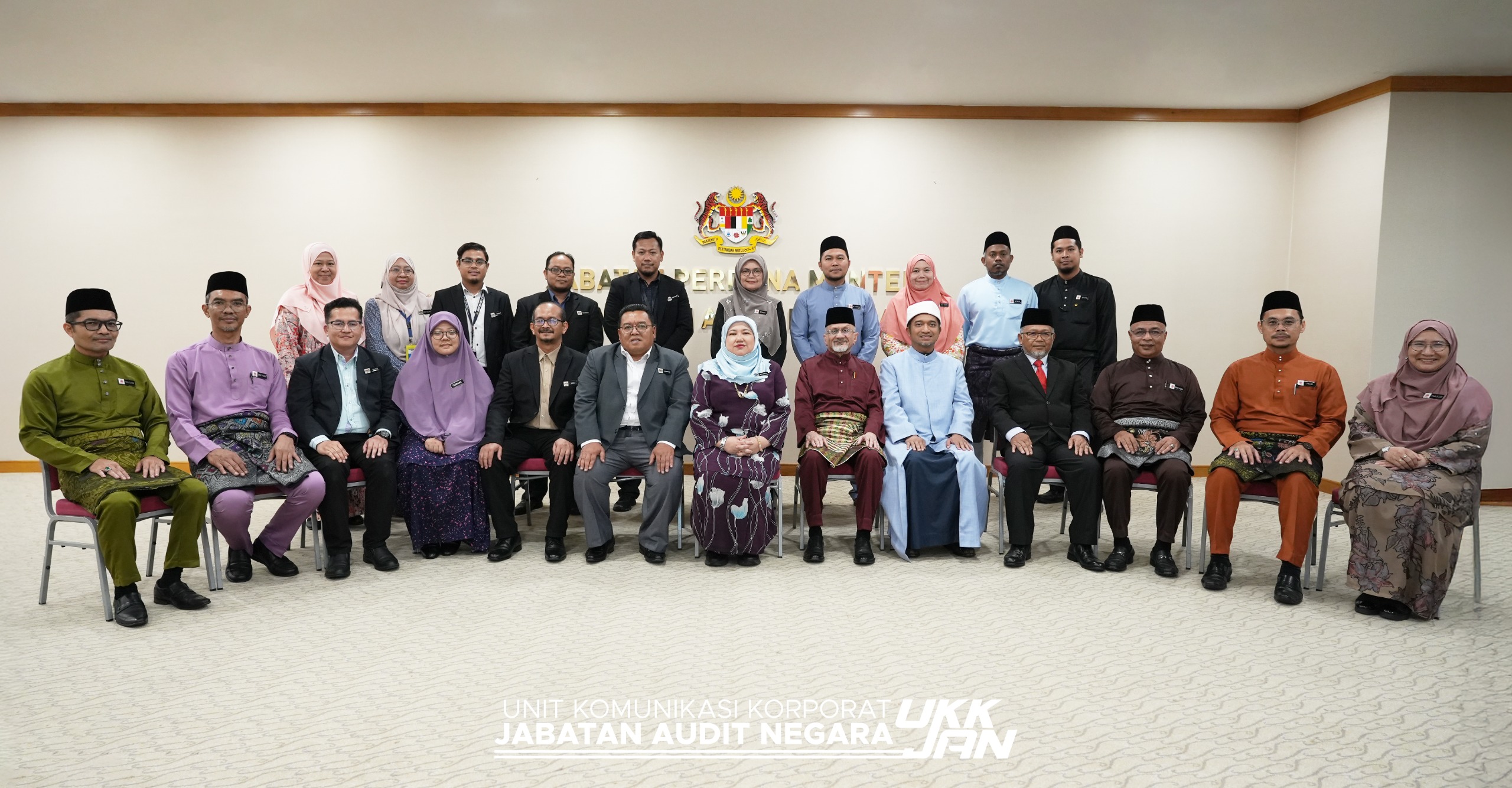 WhatsApp Image 2025 10 17 at 21.19.00