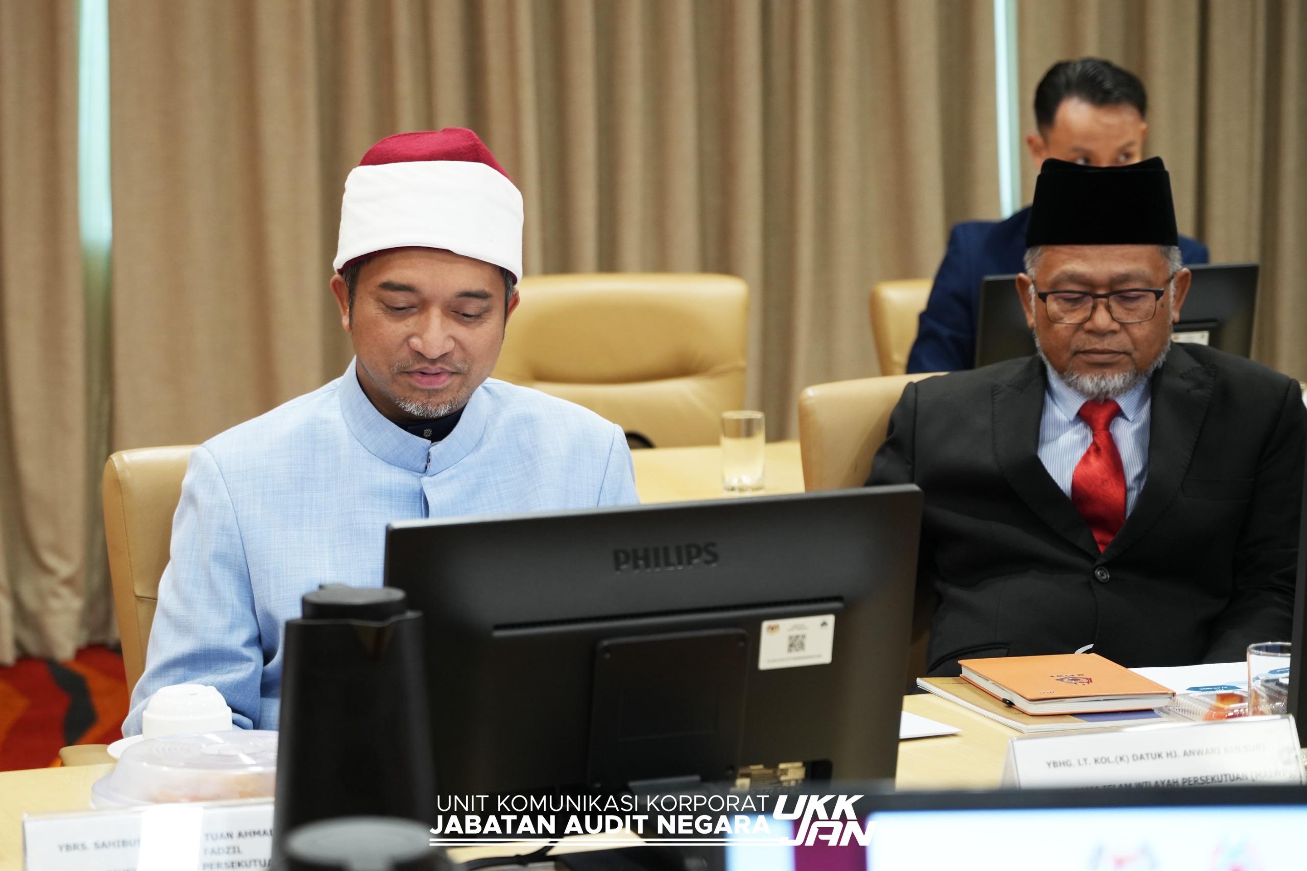 WhatsApp Image 2025 10 17 at 21.19.25