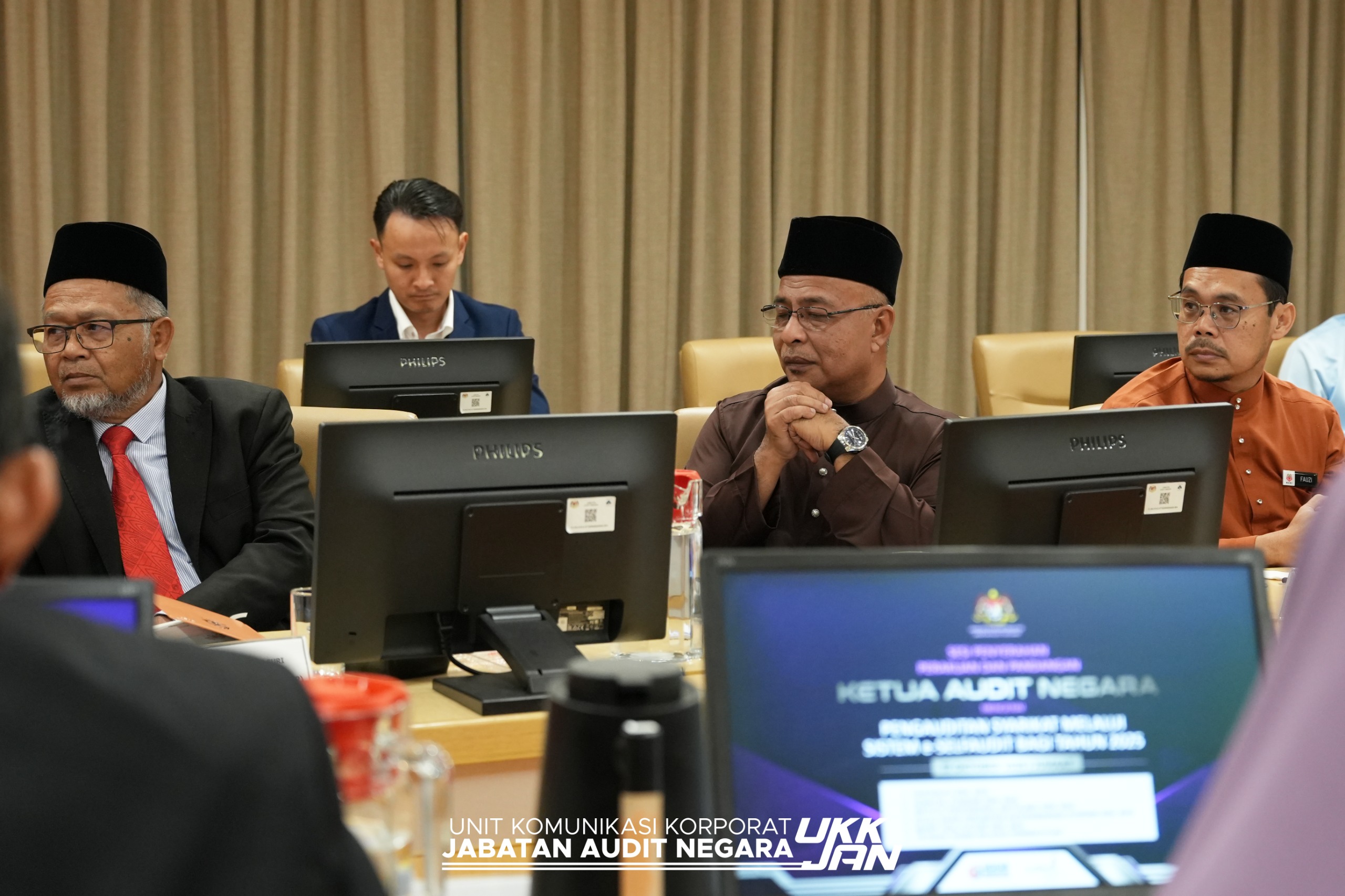 WhatsApp Image 2025 10 17 at 21.22.35