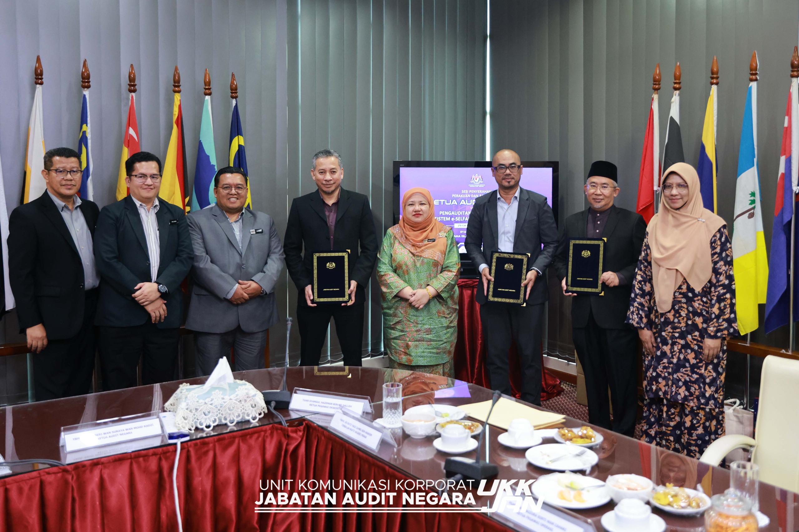 Sesi Penyerahan Perakuan Dan Pandangan Ketua Audit Negara Mengenai Pengauditan Syarikat Di Bawah Kawal Selia Majlis Agama Islam Dan ‘Adat Melayu Negeri Perak Melalui Sistem E-Selfaudit Bagi Tahun 2025