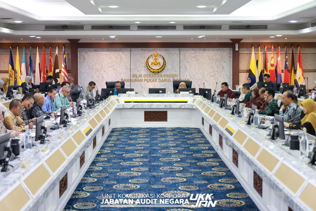 WhatsApp Image 2025 10 31 at 23.40.47