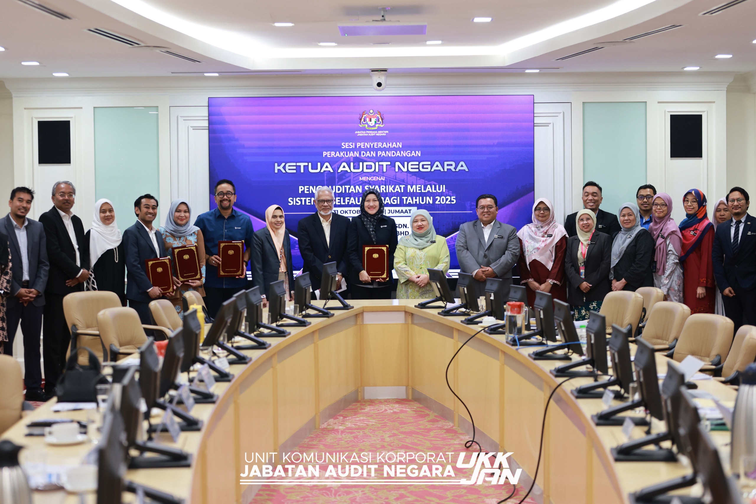 WhatsApp Image 2025 11 01 at 06.38.25